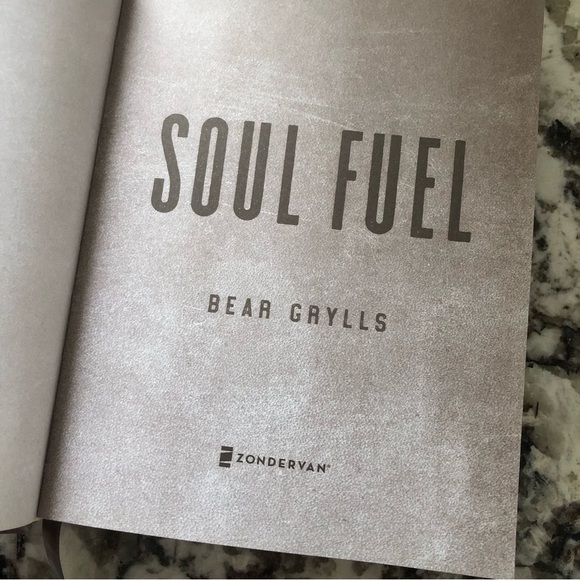 Bear Grylls 'Soul Fuel' Hardcover Devotional Book - New - Picture 2 of 9